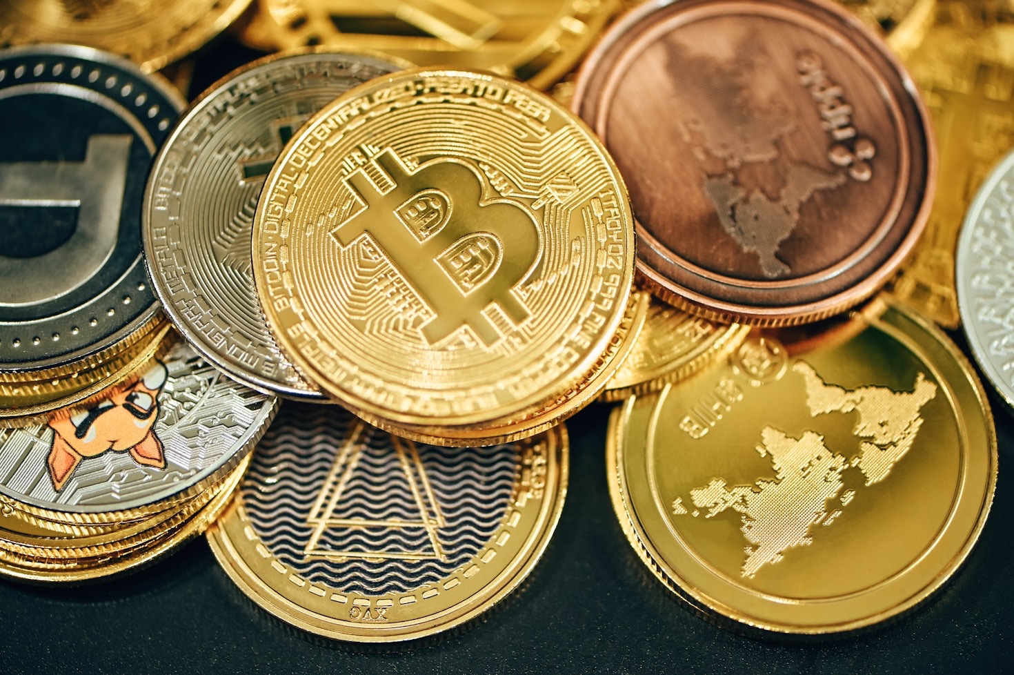 Understanding Blockchain Compliance Through Expert Analysis